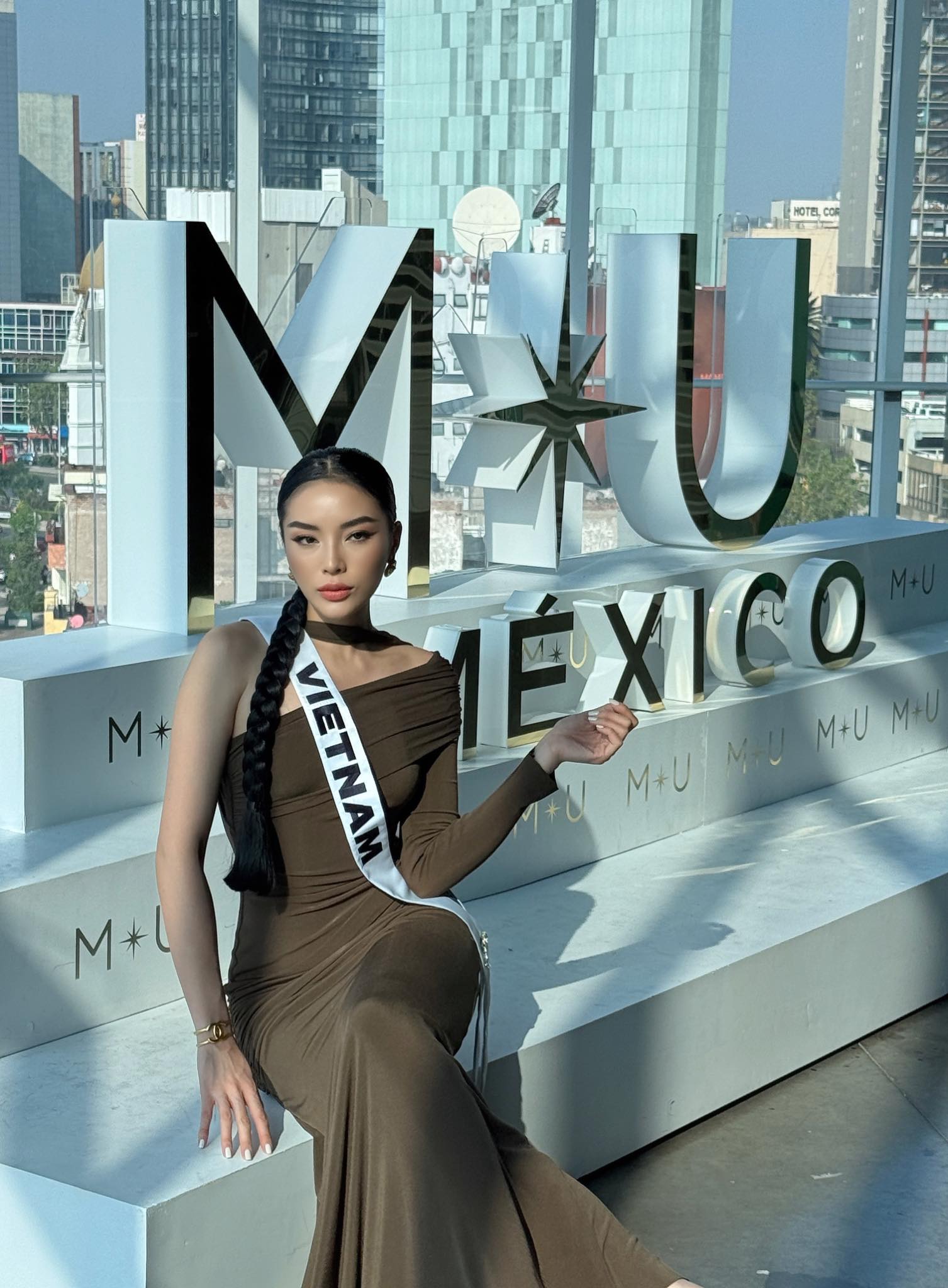 Kỳ Duyên ngày thứ 10 Miss Universe: Người khen 