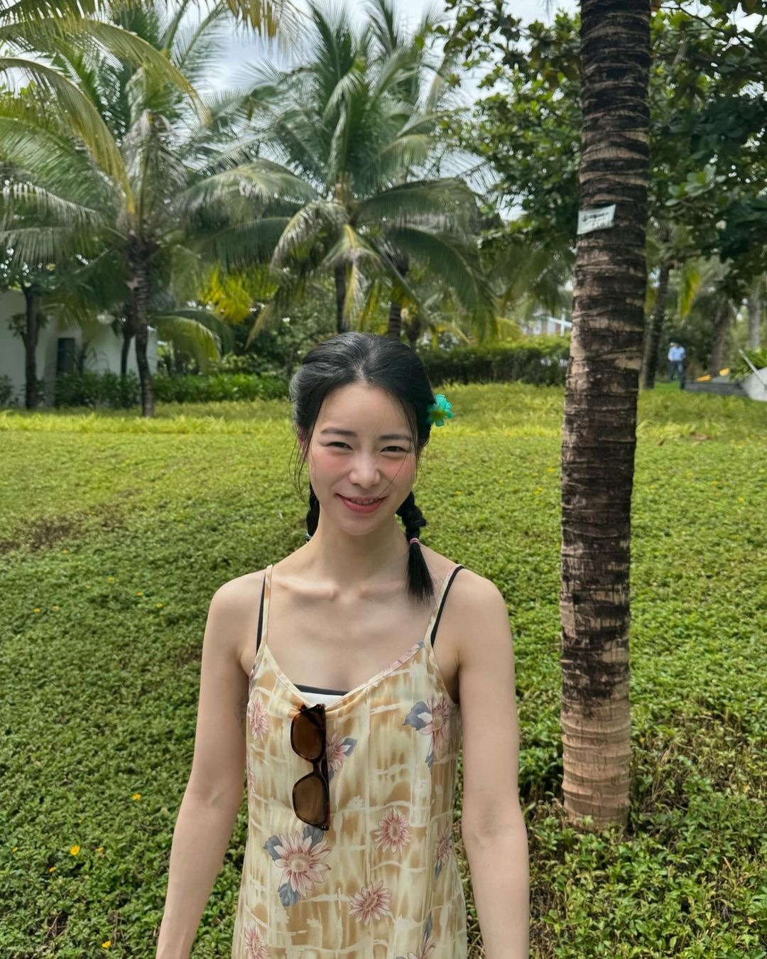 "Ác nữ" Lim Ji Yeon xả ảnh du lịch Nha Trang, nhan sắc cam thường cực đỉnh hút gần 200 nghìn "lượt tim" - Ảnh 1.