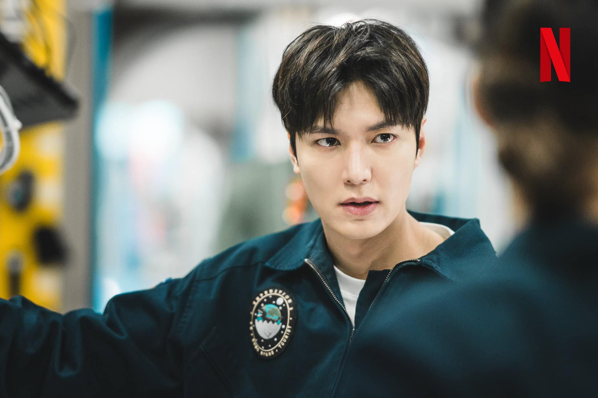 Nhan sắc giả dối của Lee Min Ho - Ảnh 2.