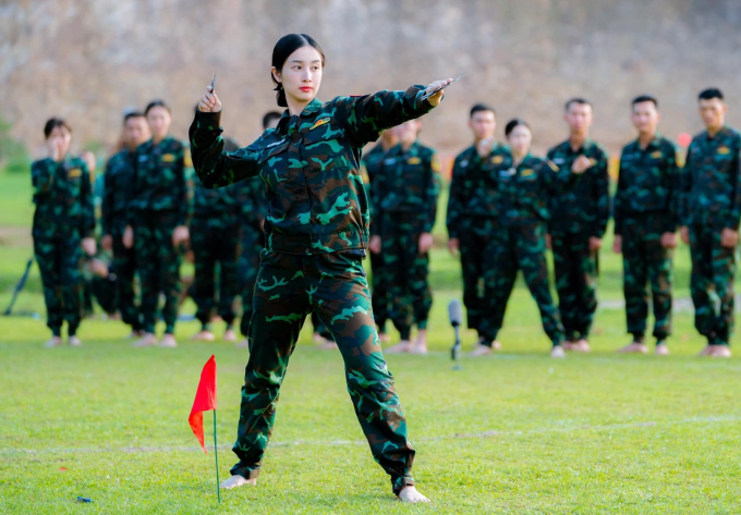 "Mỏng như tờ giấy" nhưng giỏi bậc nhất Sao nhập ngũ, Jun Vũ nói thẳng điều này - Ảnh 6.