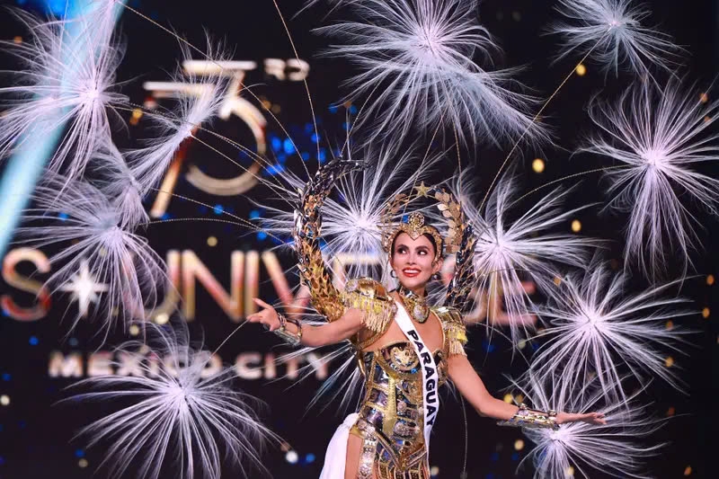 Những thiết kế trang phục dân tộc kỳ lạ nhất tại Miss Universe 2024 - Ảnh 12.